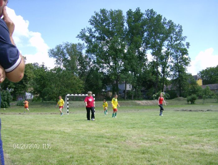 Szentgyrgyvr - Srmellk ni foci 2010
